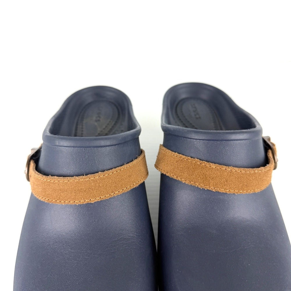 Crocs Leigh II Buckle Clog Wedge Navy Tan Suede Strap Platform Mules‎ Womens 8 - Picture 9 of 9
